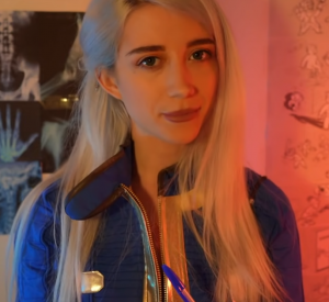 "Lady Dimitrescu Role Play"