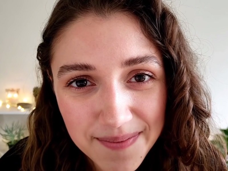 "Jocie B Asmr" face selfie.