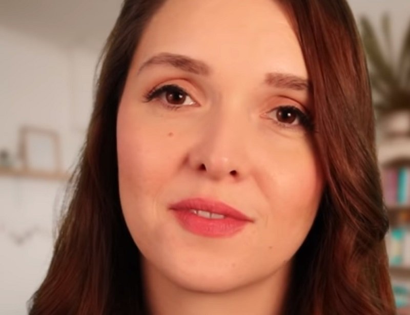 "love sofia asmr" face selfie