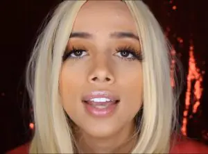 "Sabrina Asmr"