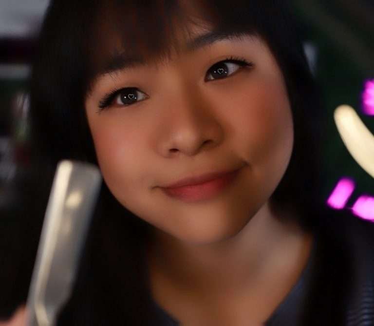asmr-wan-a-super-tingle-specialist-that-you-will-love