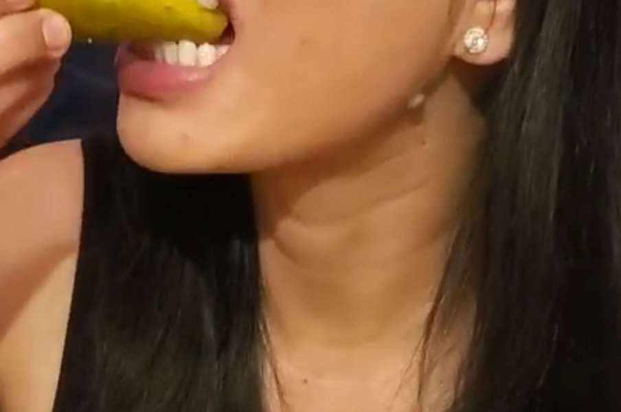 "ASMR Eating Pickles" Specialists Eating Pickles ASMR