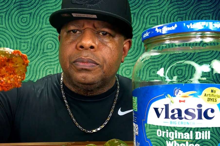 "ASMR Eating Pickles Specialists" featuring Dee Be Eatin