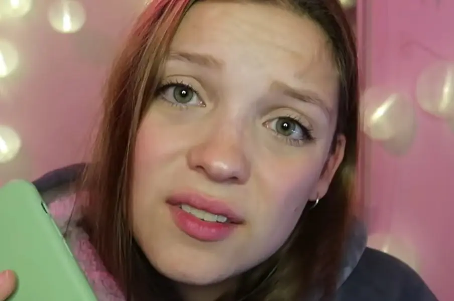 "Magical Stories ASMR" a lovely German ASMR Artist
