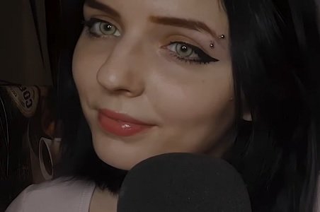 "ASMR YUNKY"