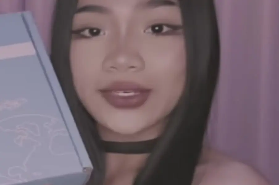 "Valoulette" talented ASMR Artist exclusive