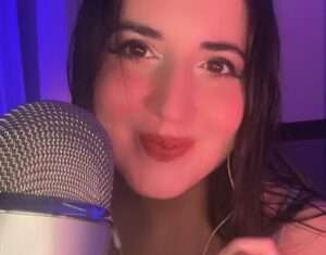 aareni asmr artist with gentle smile and classic beauty similar to a film actress