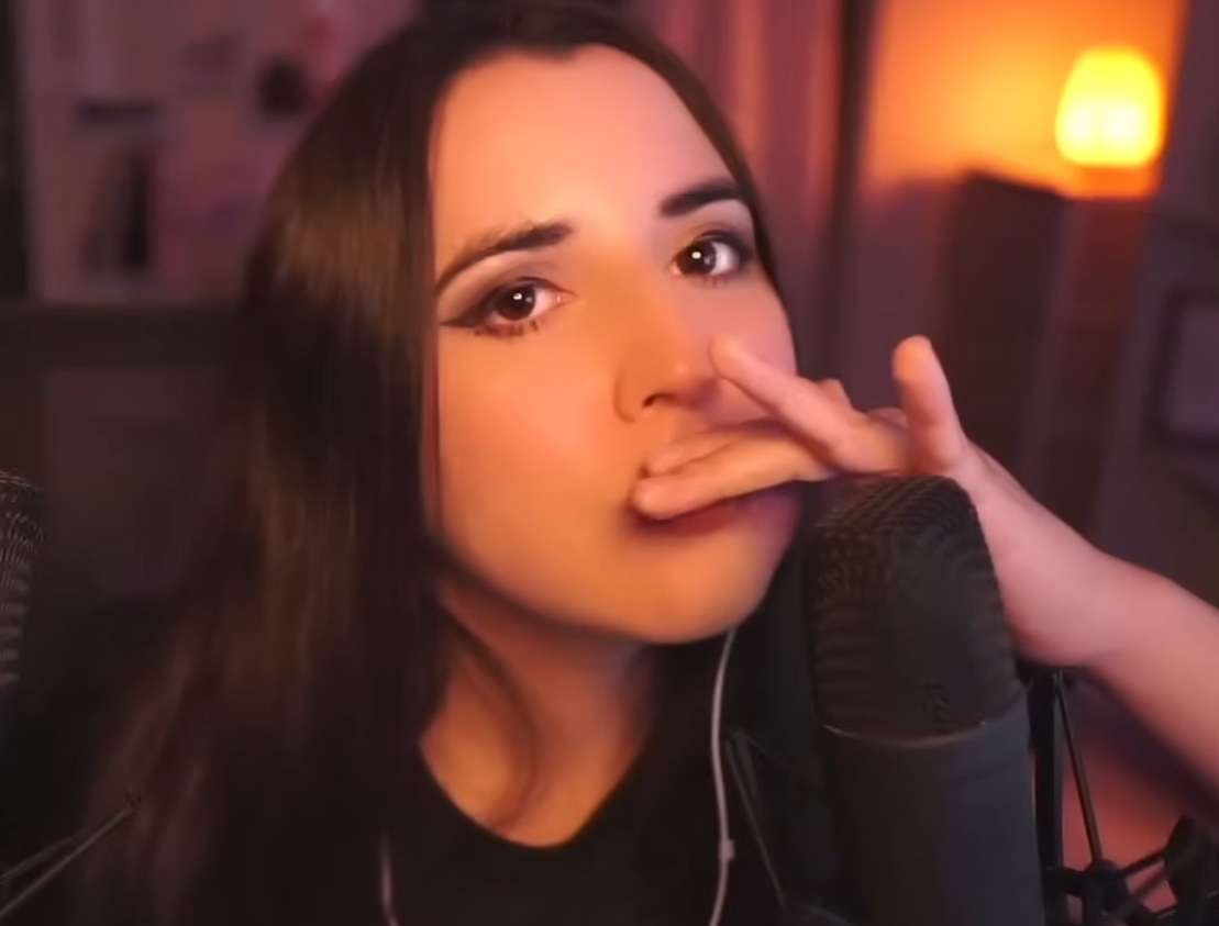 aareni asmr channel showcasing sweet woman with graceful expressions and calm presence