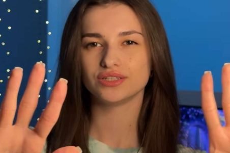 ASMR Darri a stunning beautiful ASMR artist