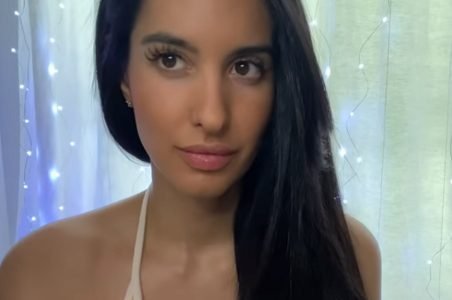 "ASMR Relax" stunning sexy ASMR artist