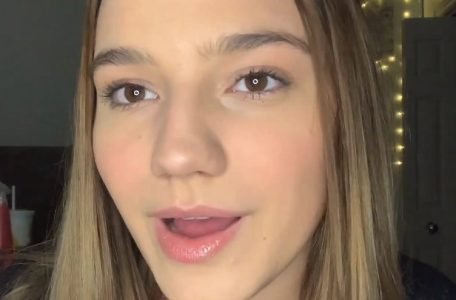 "Tippity Tap ASMR" face picture